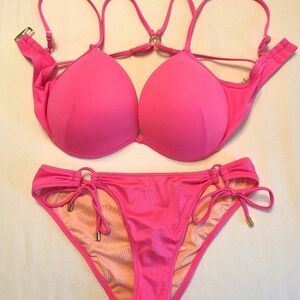 Victoria's Secret Malibu Love Fabulous Push-up bikini Shocking Pink 36DD/M